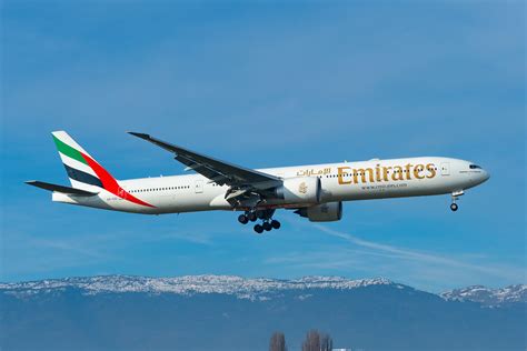 boeing 777-300er flight status today|B777.
